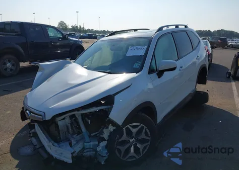 2021 Subaru Forester Premium из США, поврежденный, VIN JF2SKAJC9MH539517